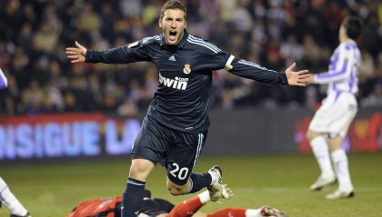 开云官方平台-天气预报影响中超比赛，赛程调整引关注，中超预测今天