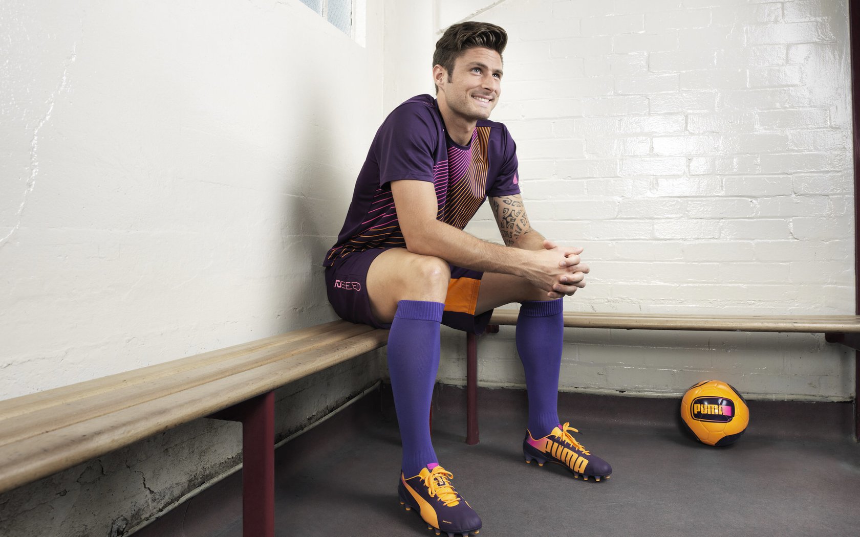 塞内加尔队在巴黎奥运会比赛中多次通过团队配合得分，塞内加尔国家队